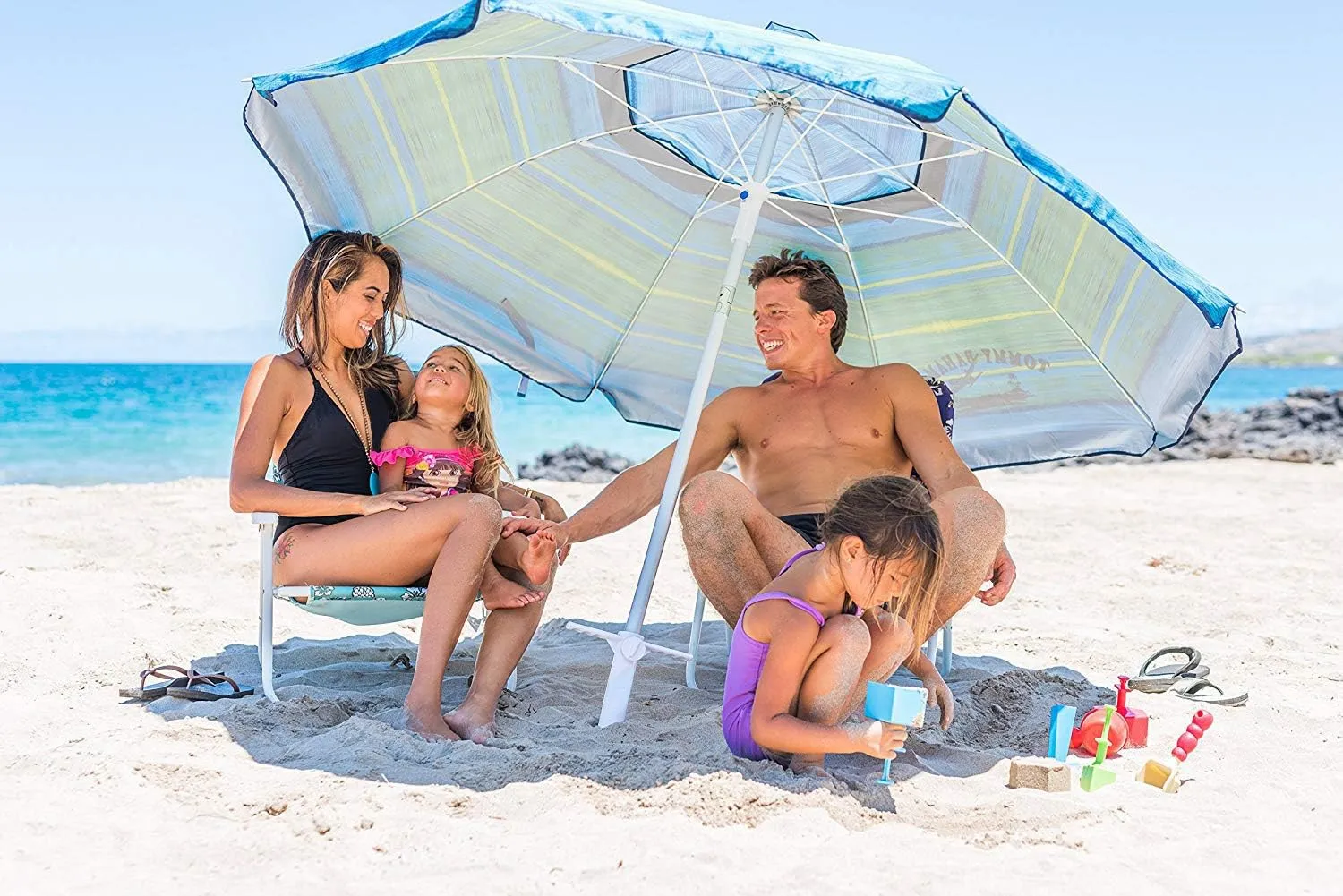 AMMSUN Beach Umbrella Sand Anchor Heavy Duty, Outdoor Umbrellas Base with 5 Spiral Screw, Universal & One Size Fits Most Beach Umbrella, Safe Umbrella Holder Stand Ideal for Strong Winds White