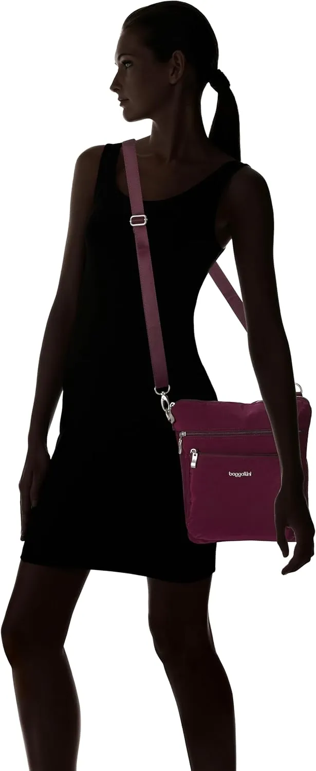 Baggallini Modern Large Pocket Crossbody