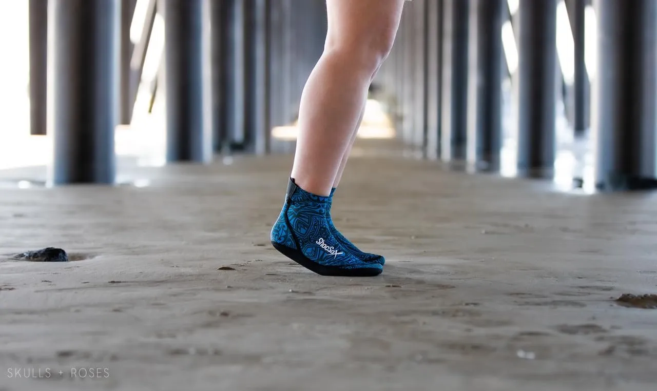 Beach Volleyball & Sand Soccer Socks No-Holes Guaranteed Soles for Maximum Protection