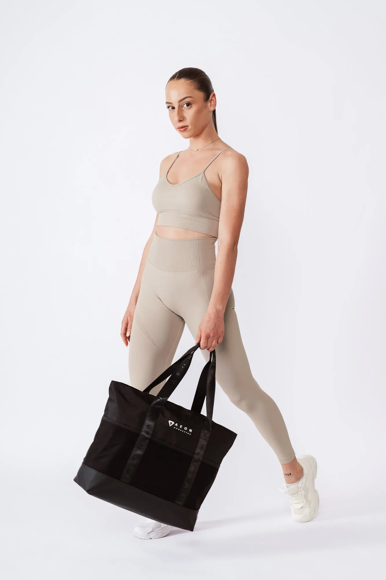 ELEVATE TOTE BAG