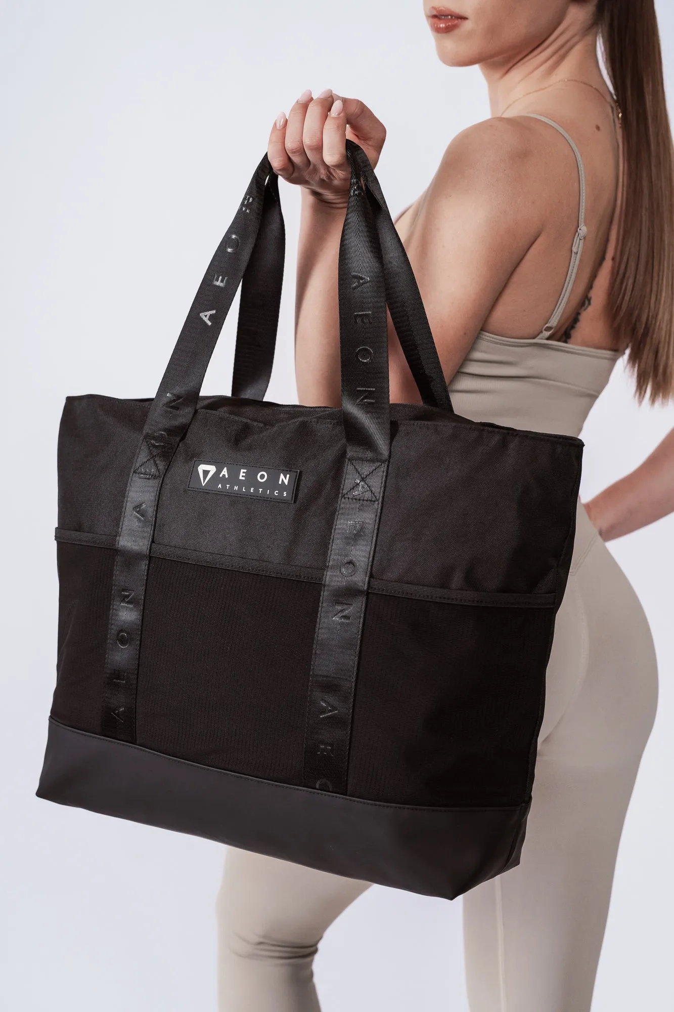 ELEVATE TOTE BAG