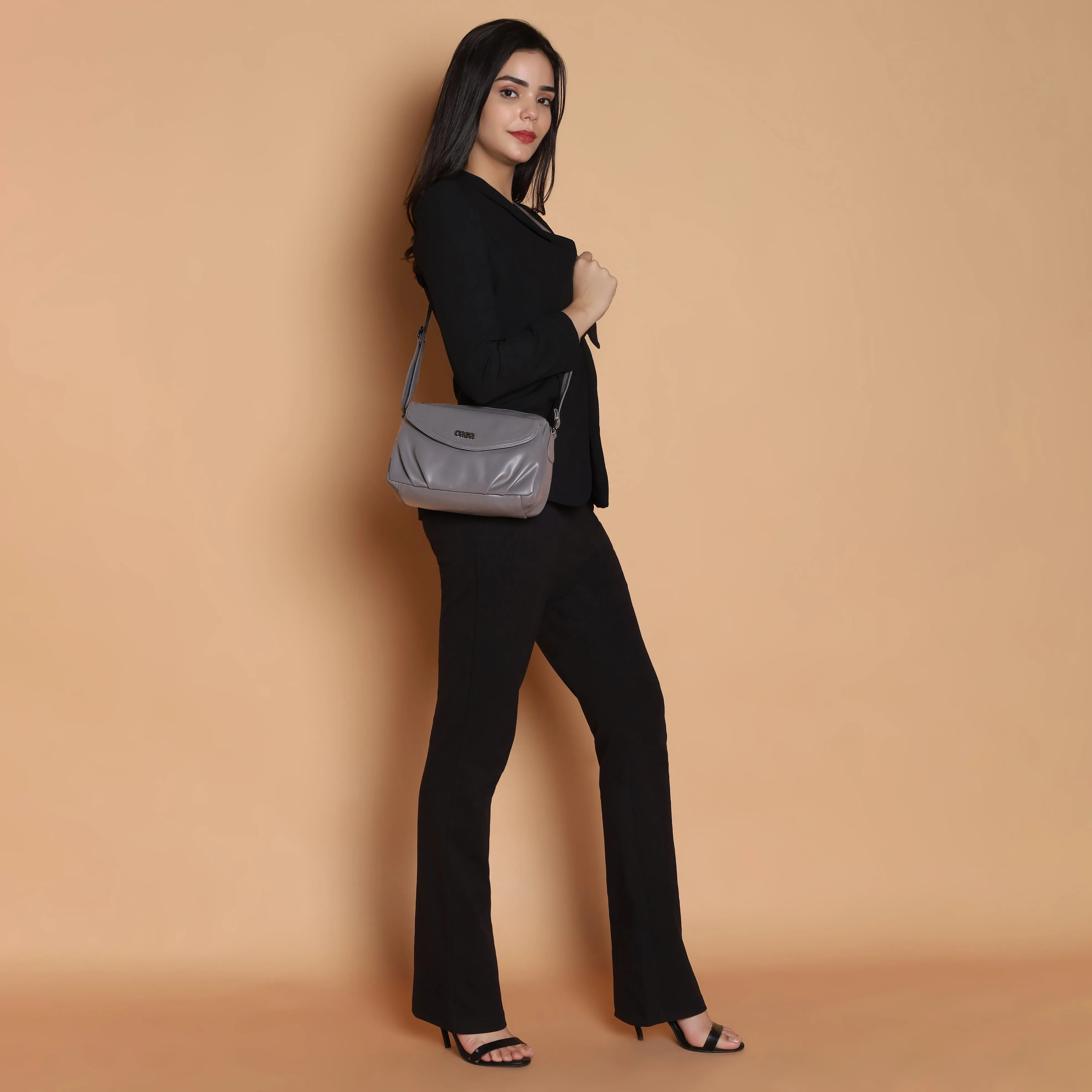 Grey Simplify Sling | Cara