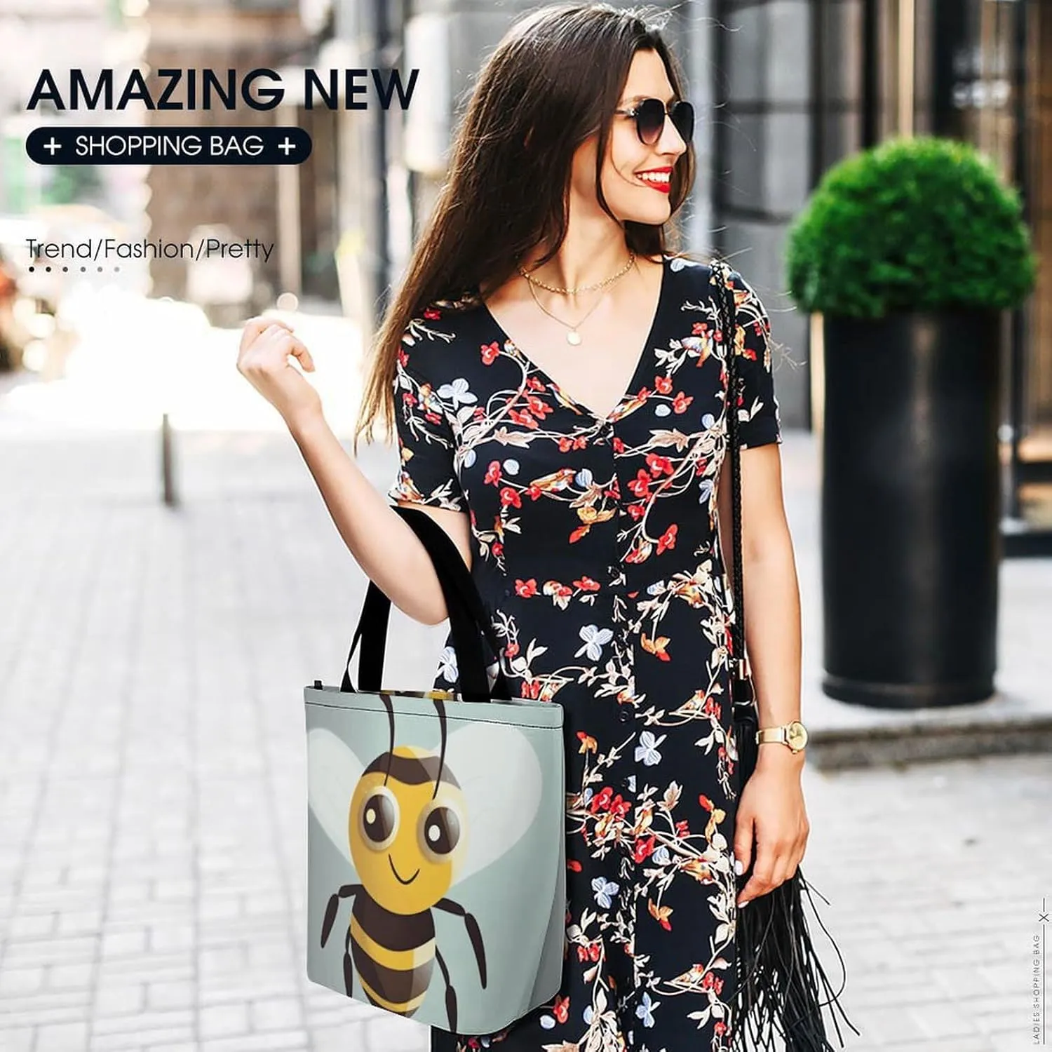 Grocery Bag Reusable Tote Bag Foldable Cartoon Alpaca Shopping Bag Handbag Washable Shoulder Bag for Travel