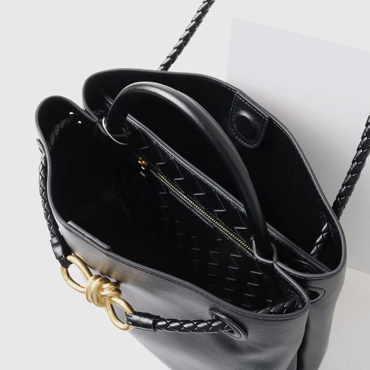 Handcrafted Premium Leather Handbag with Metal Rope Buckle, Detachable Braided Strap, Large Capacity