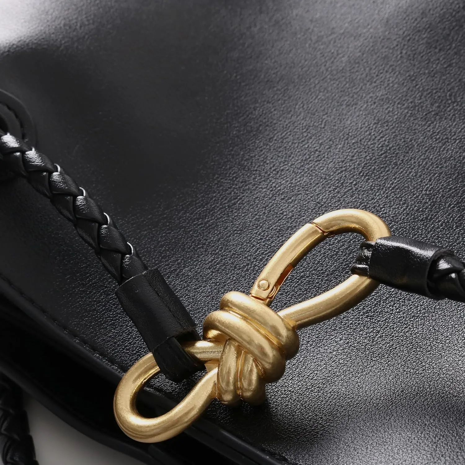 Handcrafted Premium Leather Handbag with Metal Rope Buckle, Detachable Braided Strap, Large Capacity