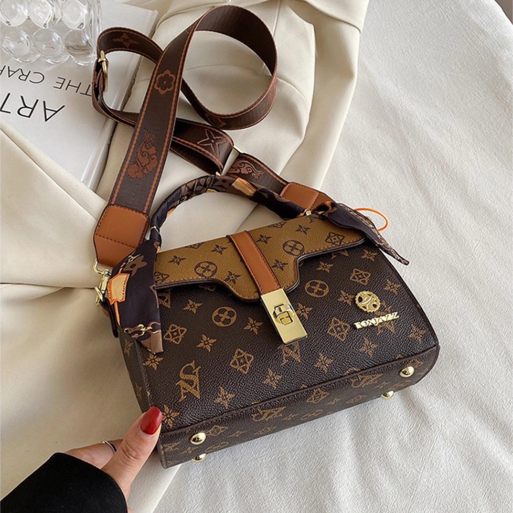 Khaki Ova Sling Bag