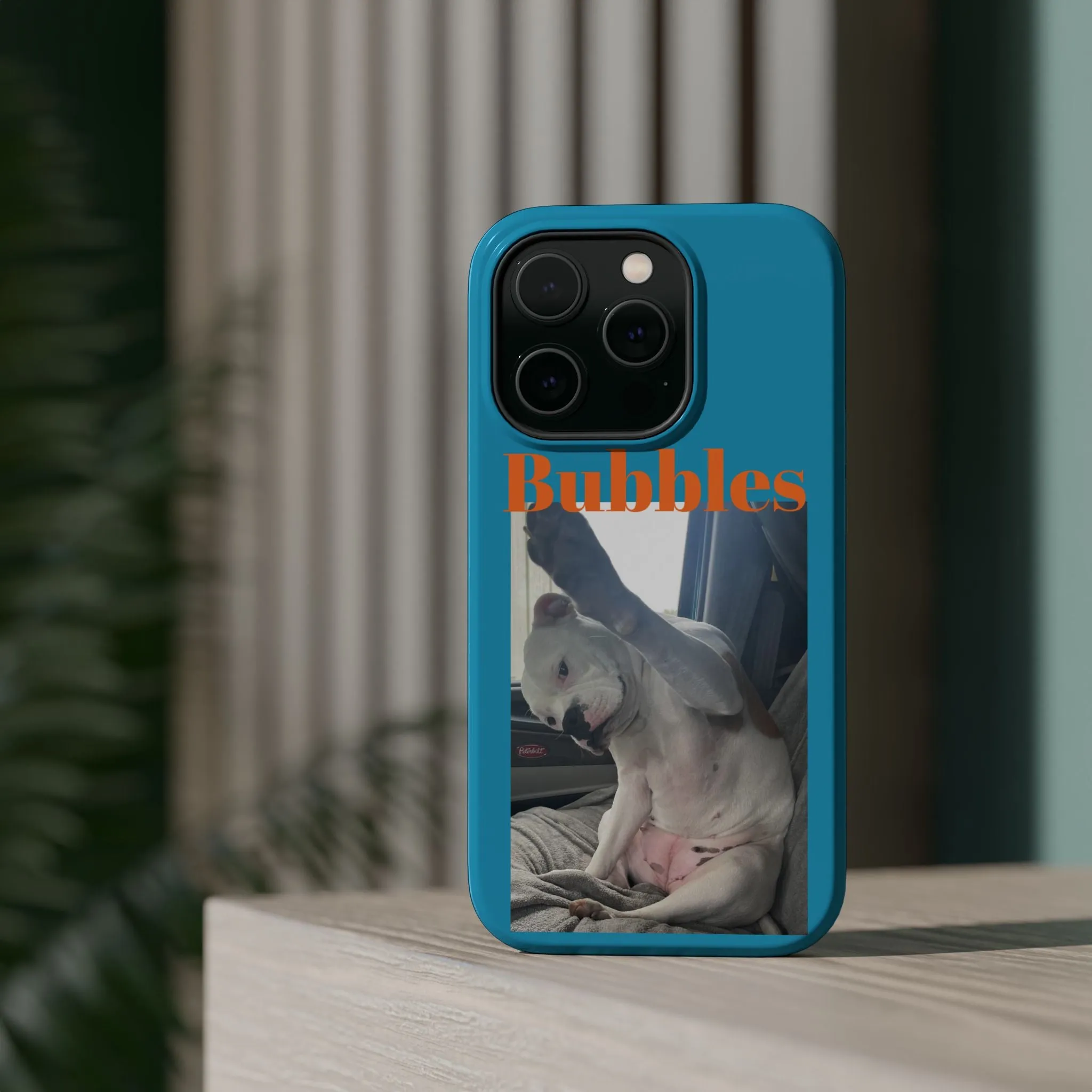 Magnetic Tough Cases Blue with Bubbles the Bulldog