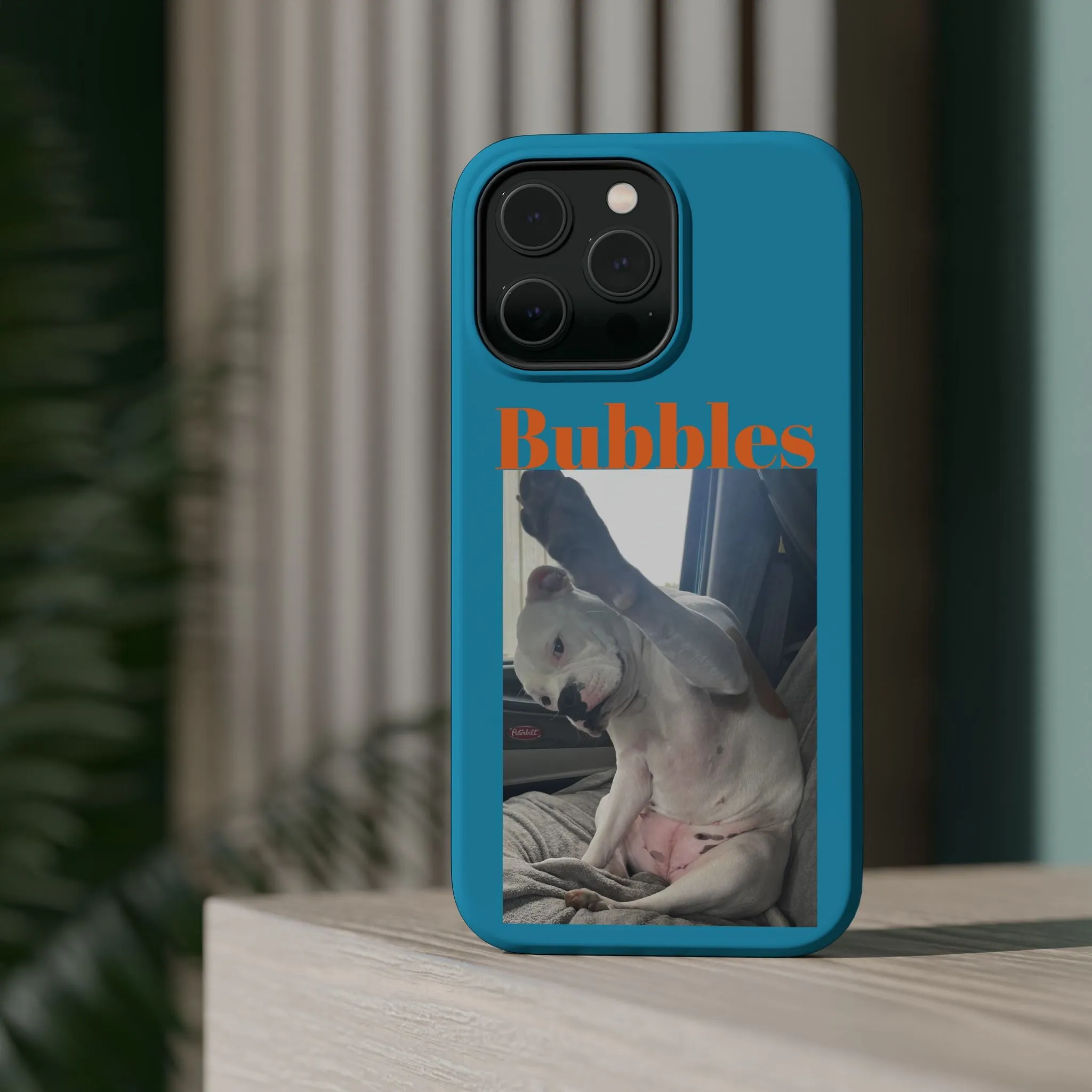 Magnetic Tough Cases Blue with Bubbles the Bulldog