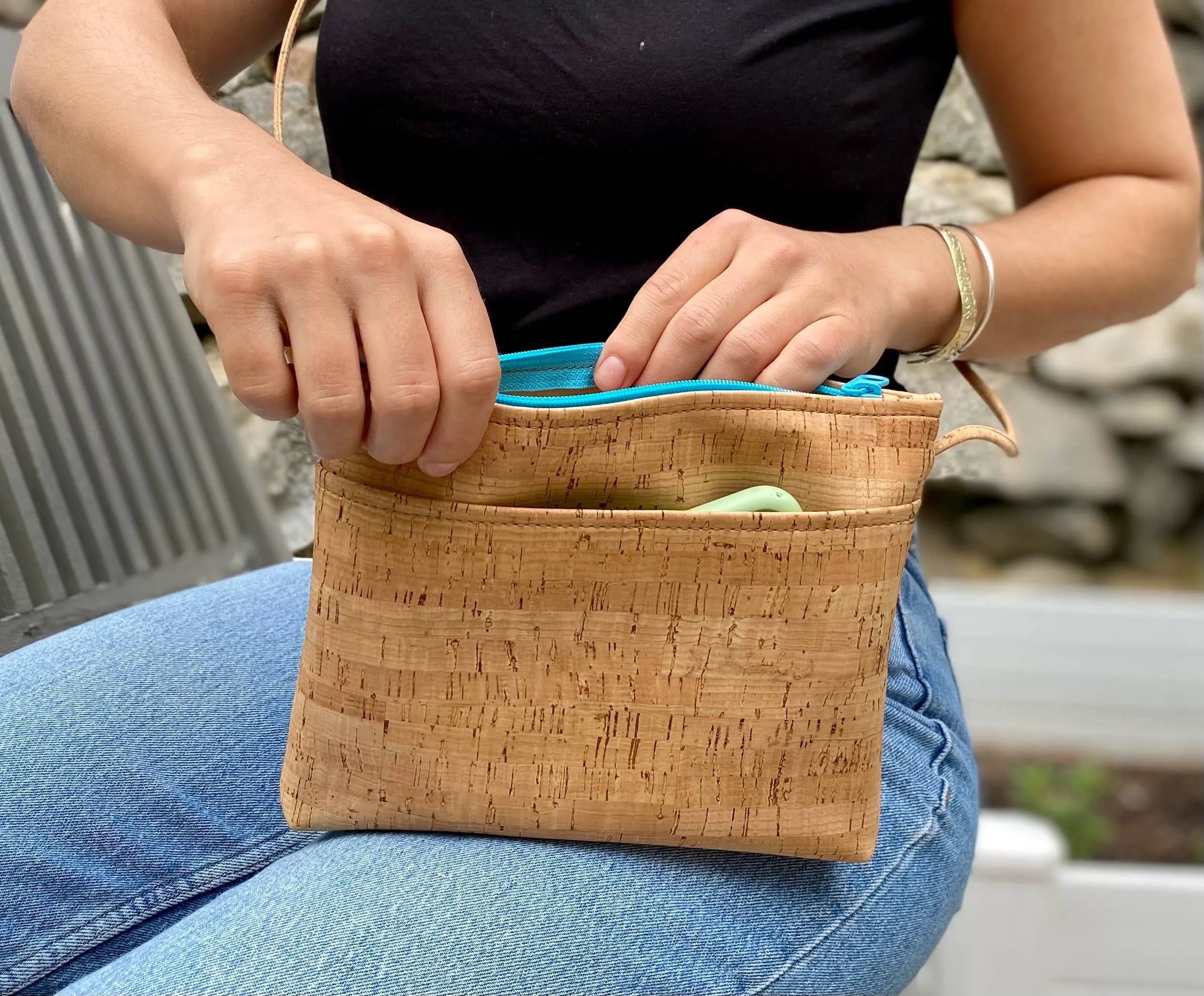 Medium Cork Zip Top Cross Body Bag | with Colorful Zippers