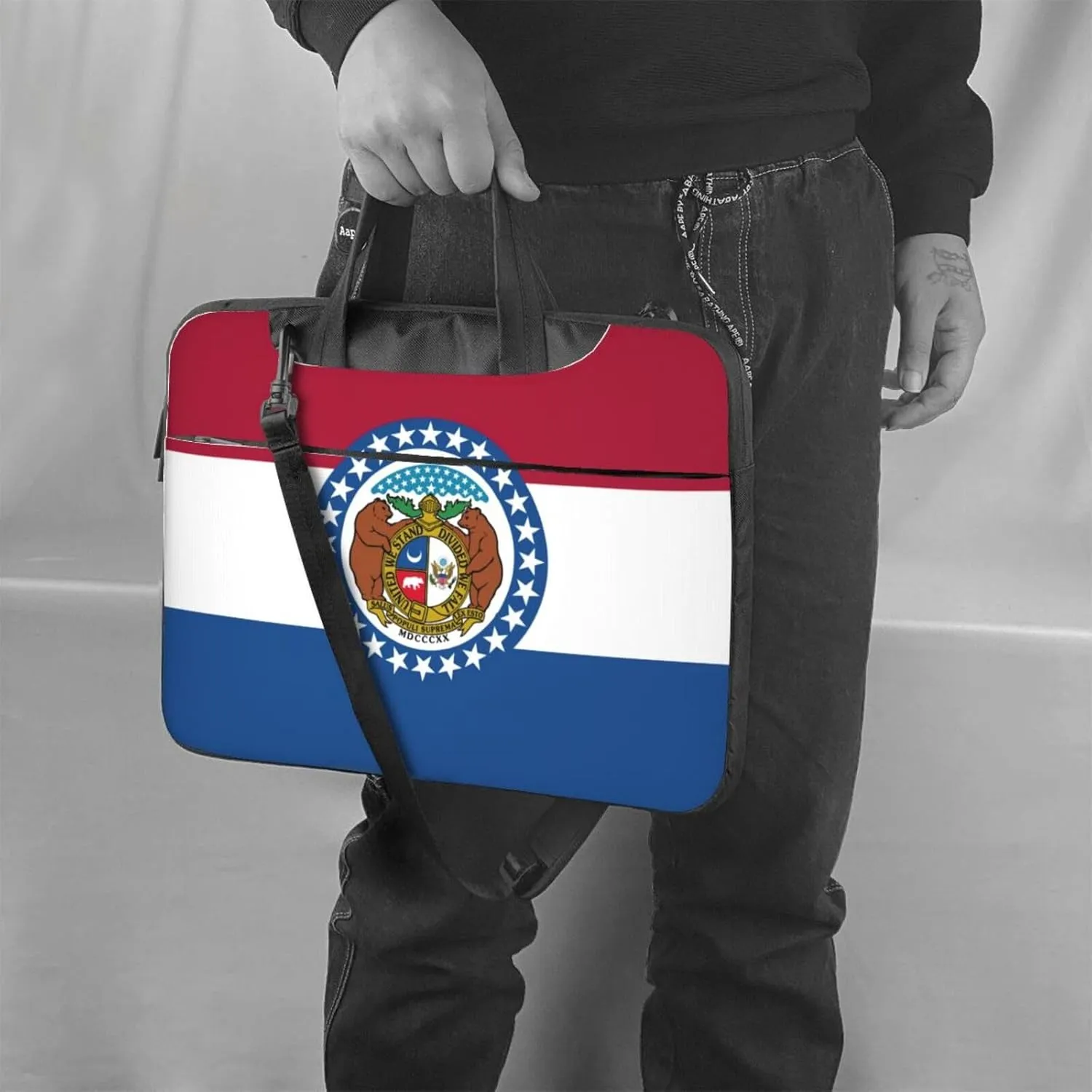 Missouri State Flag Print Laptop Adjustable Shoulder Strap With Handle Accessory Pocket For Men Women