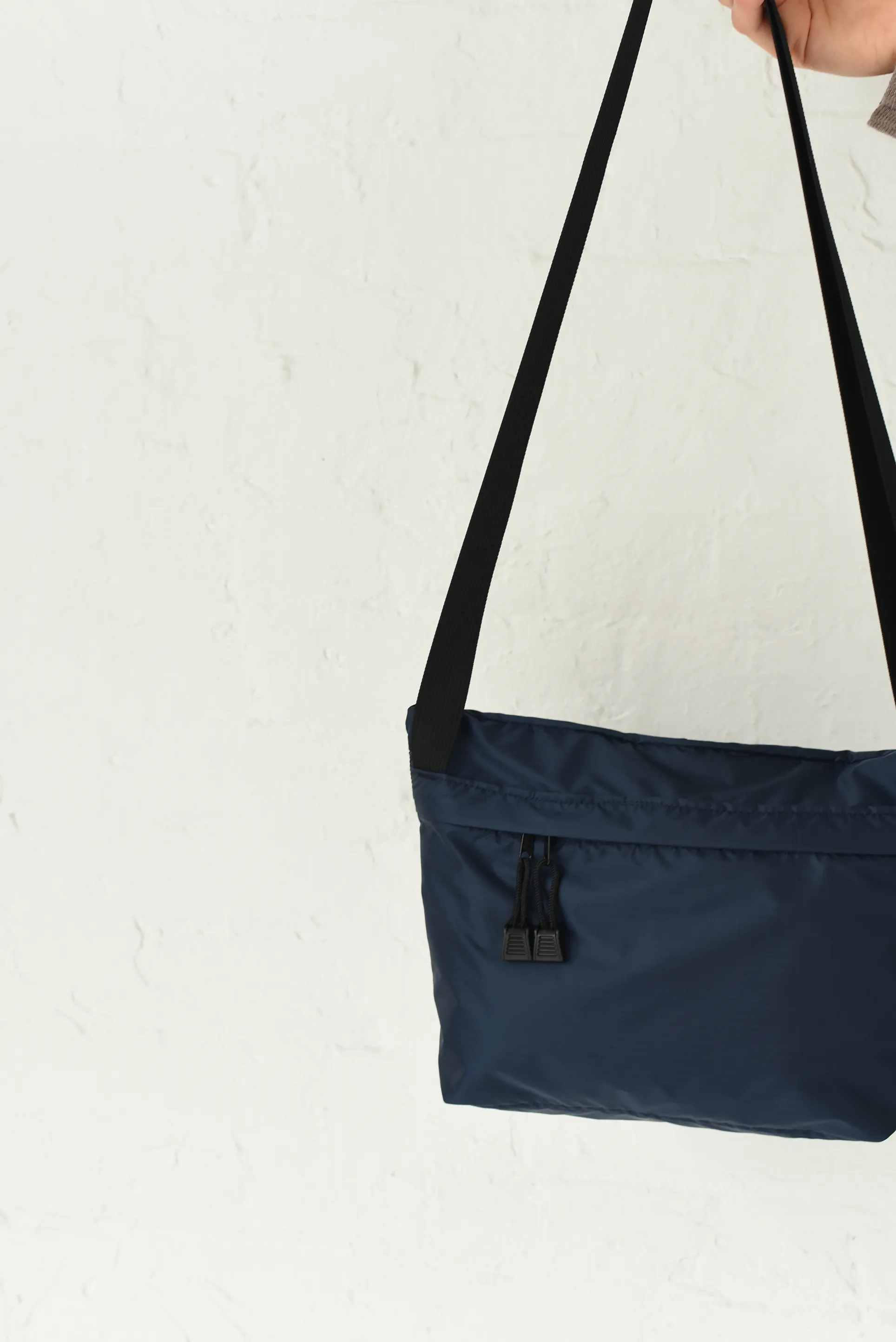 NAVY/BLACK (RN-CR-04)