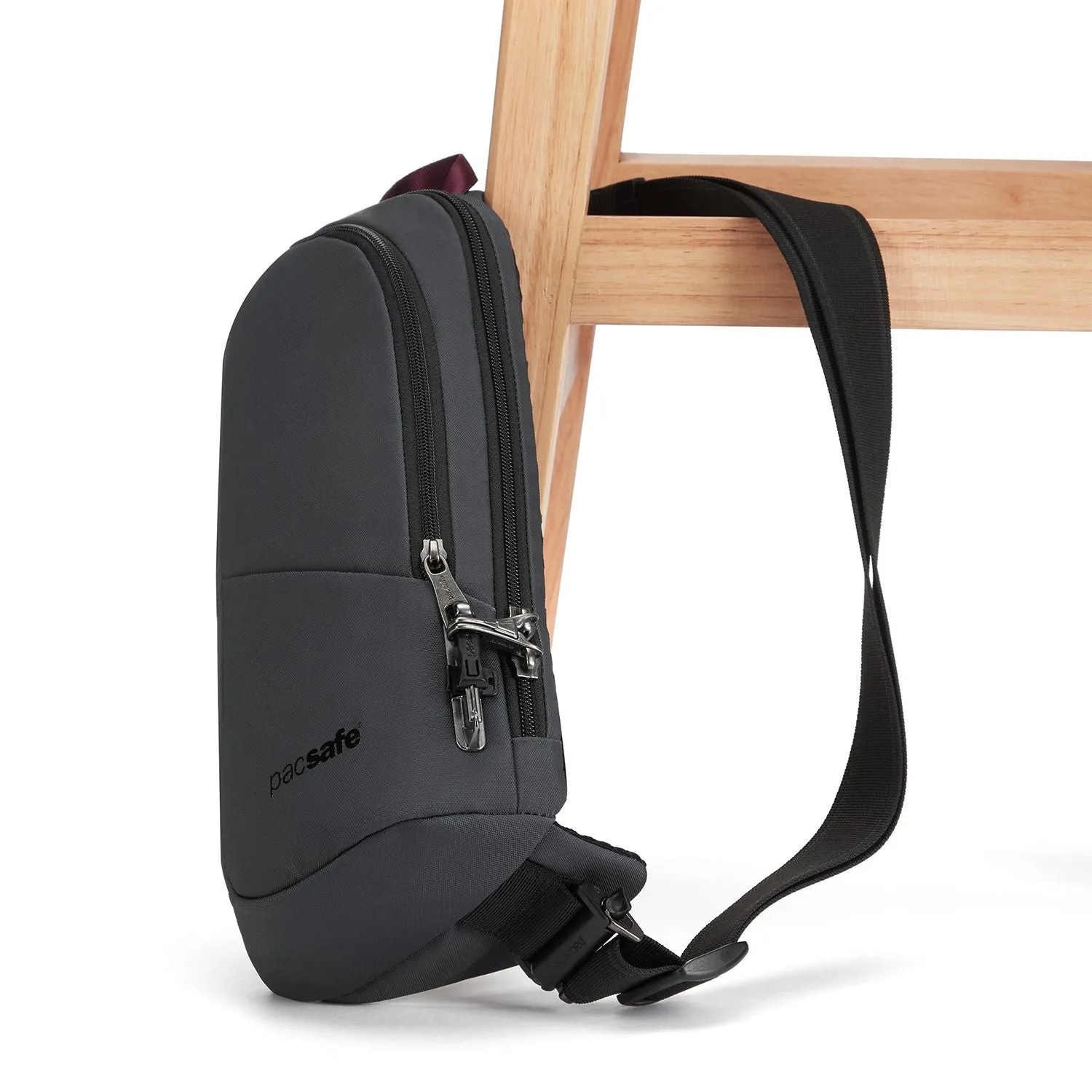 Pacsafe Vibe 150 Anti-Theft Sling Pack (SA)