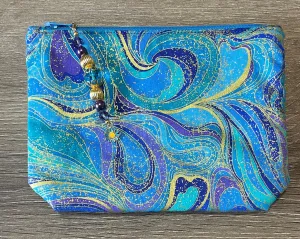 Peacock Pouch with boxed bottom - 19.5cm x 14cm with Zipper Charm
