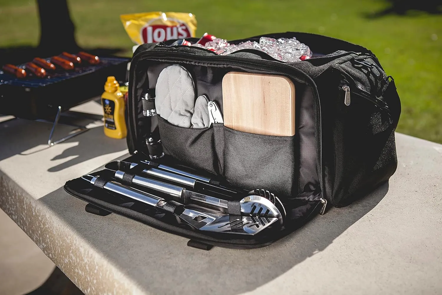 PICNIC TIME NCAA BBQ Kit Cooler Tote with Barbecue & Accessories