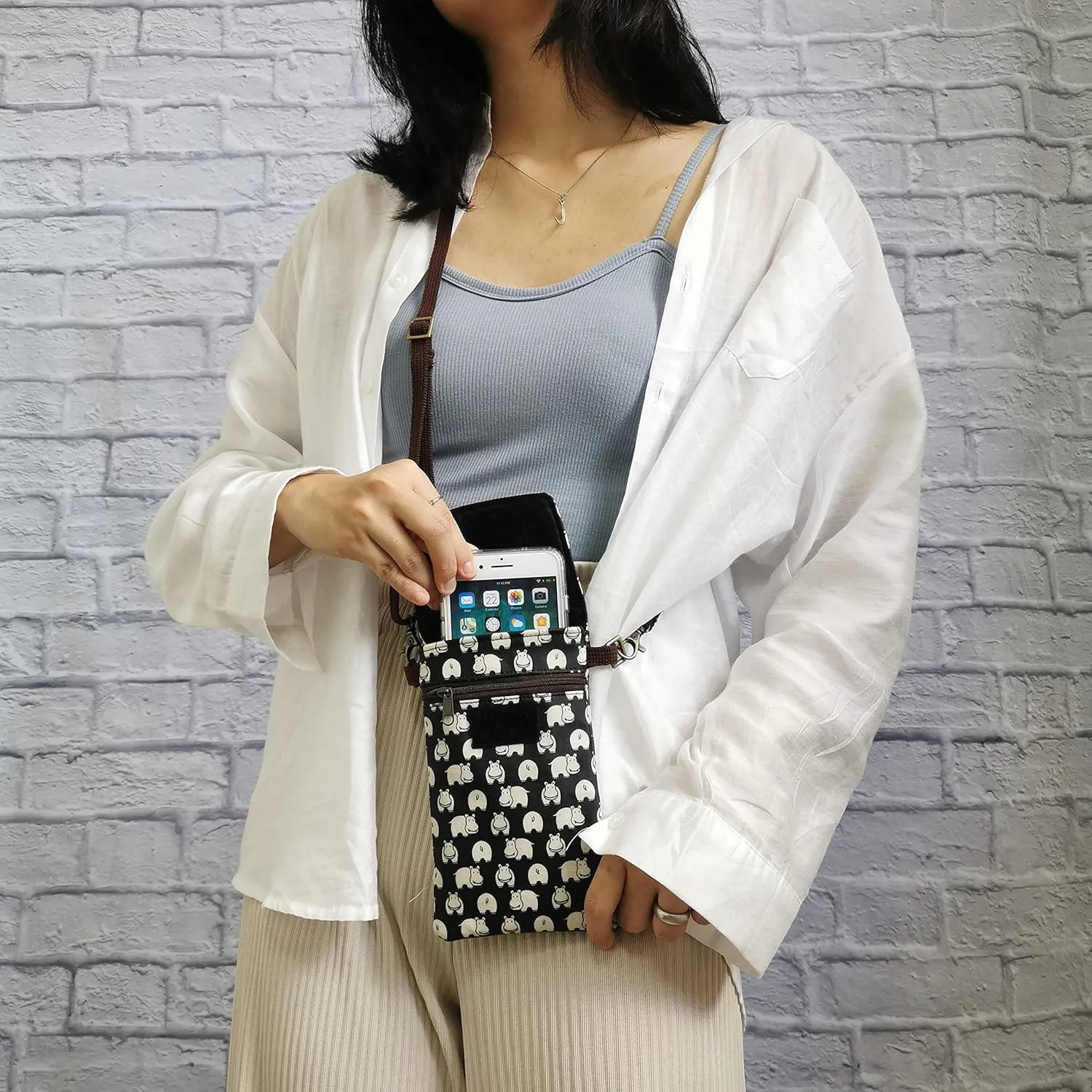 Tainada Crossbody Travel Phone Bag for Women, Small Shoulder Smartphone Touchscreen Wallet Purse Clutch Pouch w/Detachable Strap for iPhone 16/15 Pro Max; Samsung S24 , A54(Hippo Pattern Black)