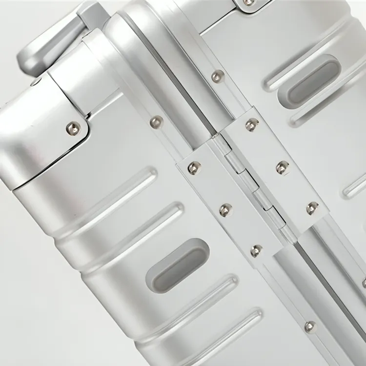 The Explorer Aluminum Suitcase Olive