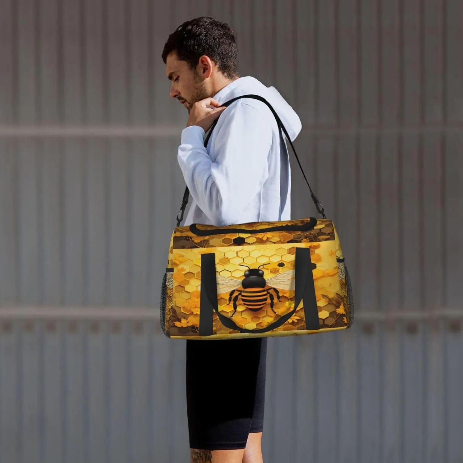 Travel Duffel Bag For Men Women, Bee Honeycomb Beehive Carry On Sport Gym Bag With Shoulder Strap Lightweight Waterproof Weekender Bag Overnight Bag