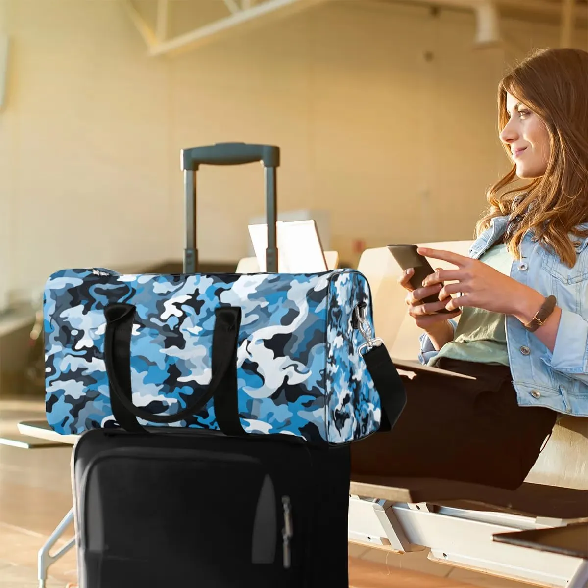 Travel Duffle Bag Camo Design Gym Bags for Men Women Travel Duffel Bags with Adjustable Shoulder Strap Carry On Weekender Bag