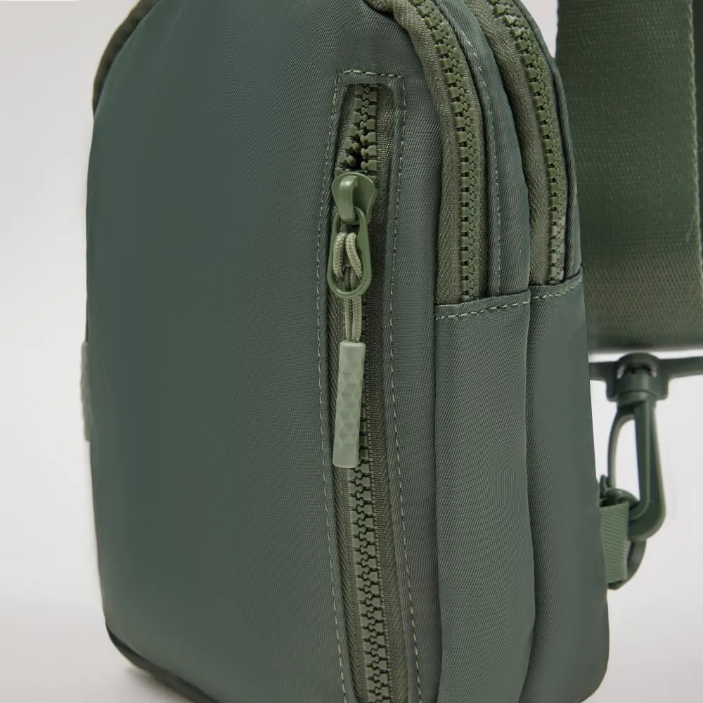 VAKAER Small Crossbody Bag Purse Women‘s Sling Bag Daypack Backpack with Convertible Adjustable Strap for Travel Hiking (Green)