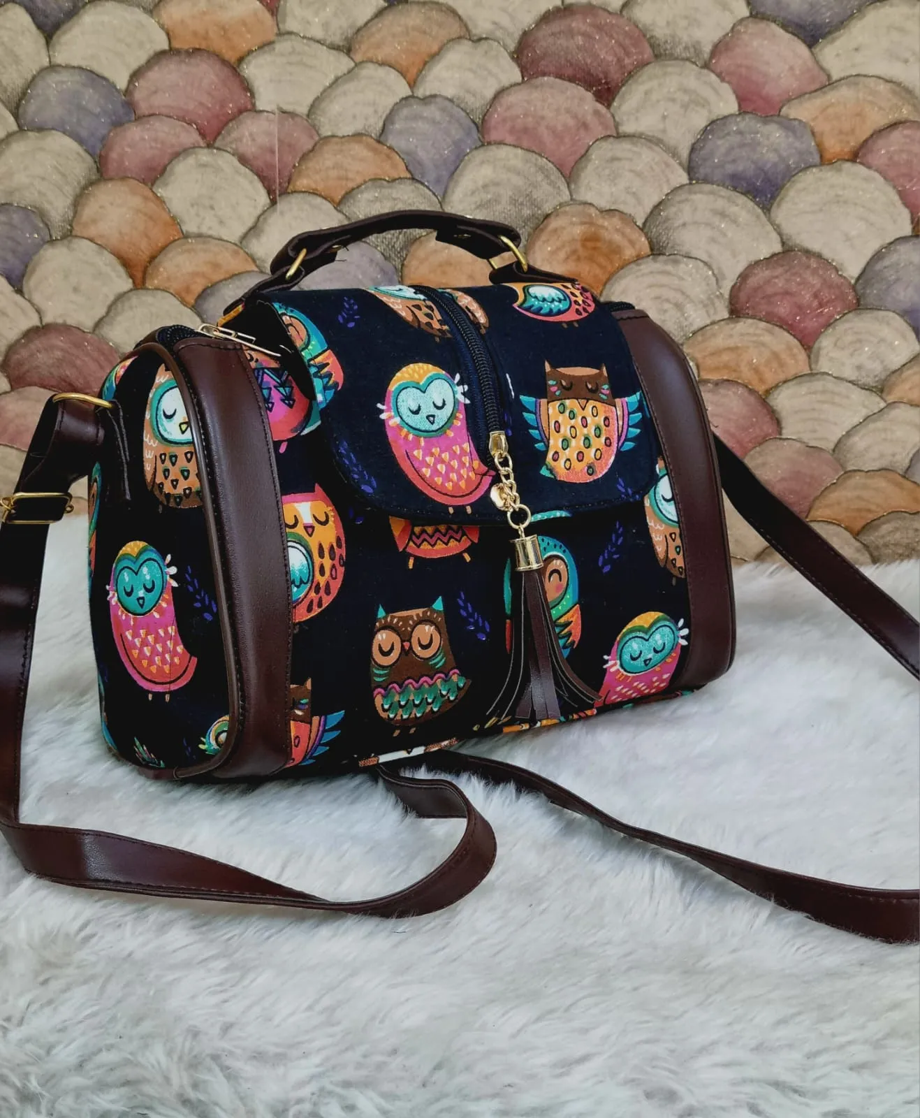 Vault Sling Bag