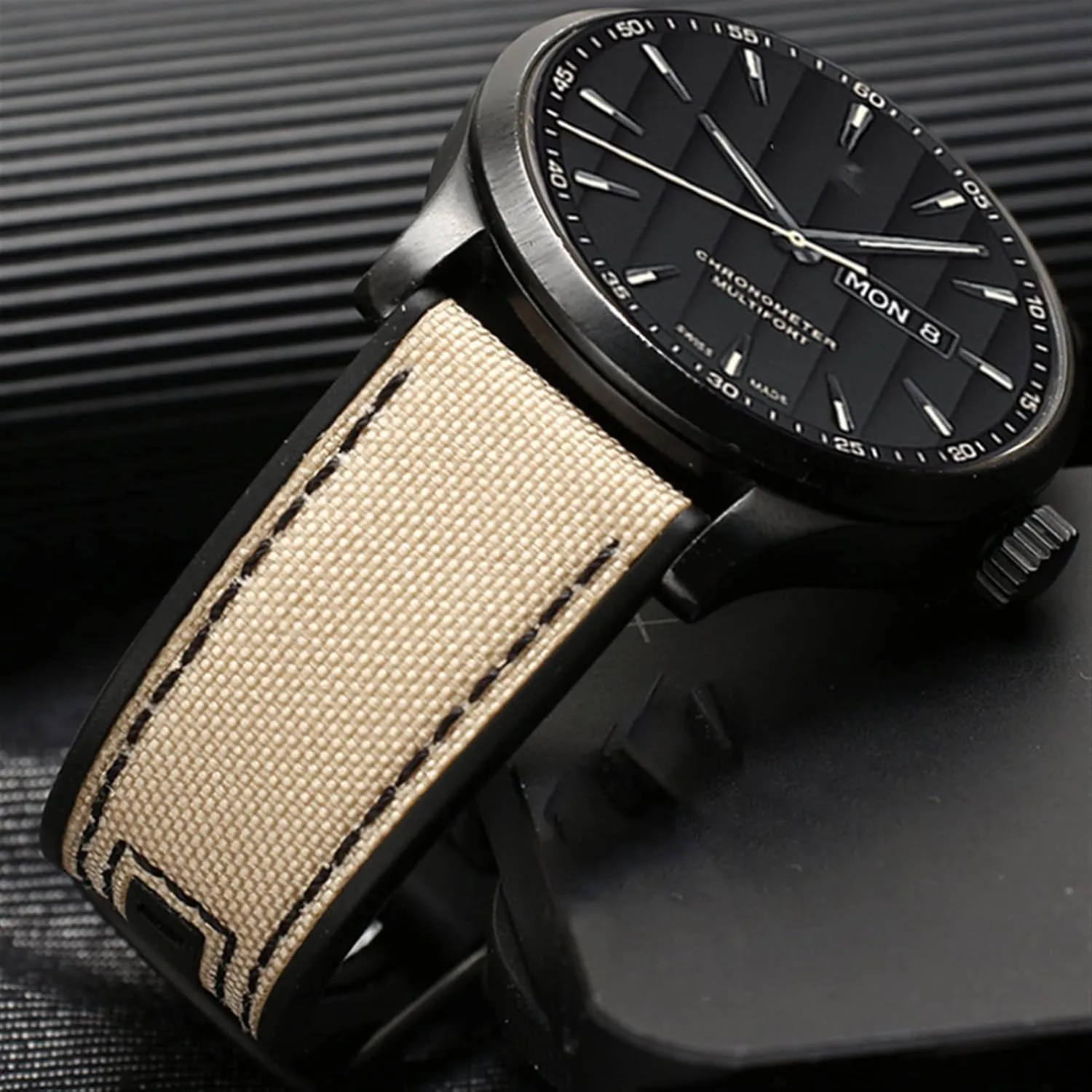 Watch Strap Rubber Strap Silicone Strap Universal Strap Buckle Strap Cowhide Strap Nylon Leather Silicone Strap Folding Buckle Strap Watch Strap Strap