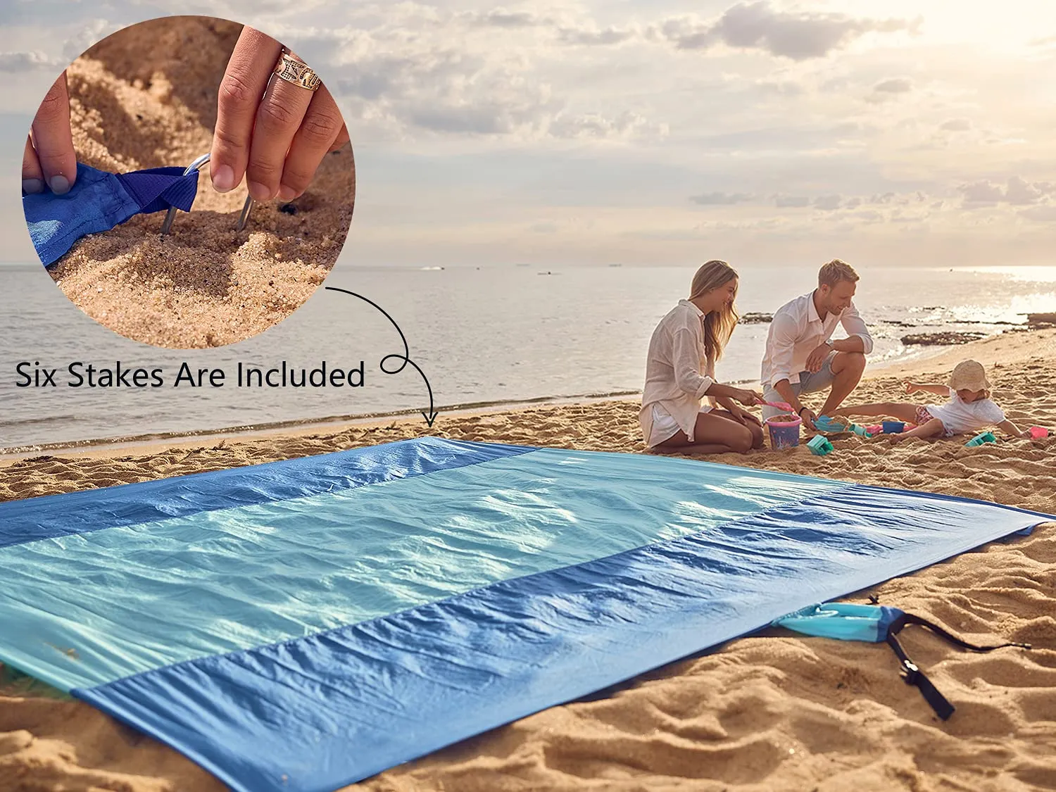 WEKAPO Extra Large Beach Blanket – Sandproof, Waterproof & Quick-Dry Mat with Stakes & Corner Pockets