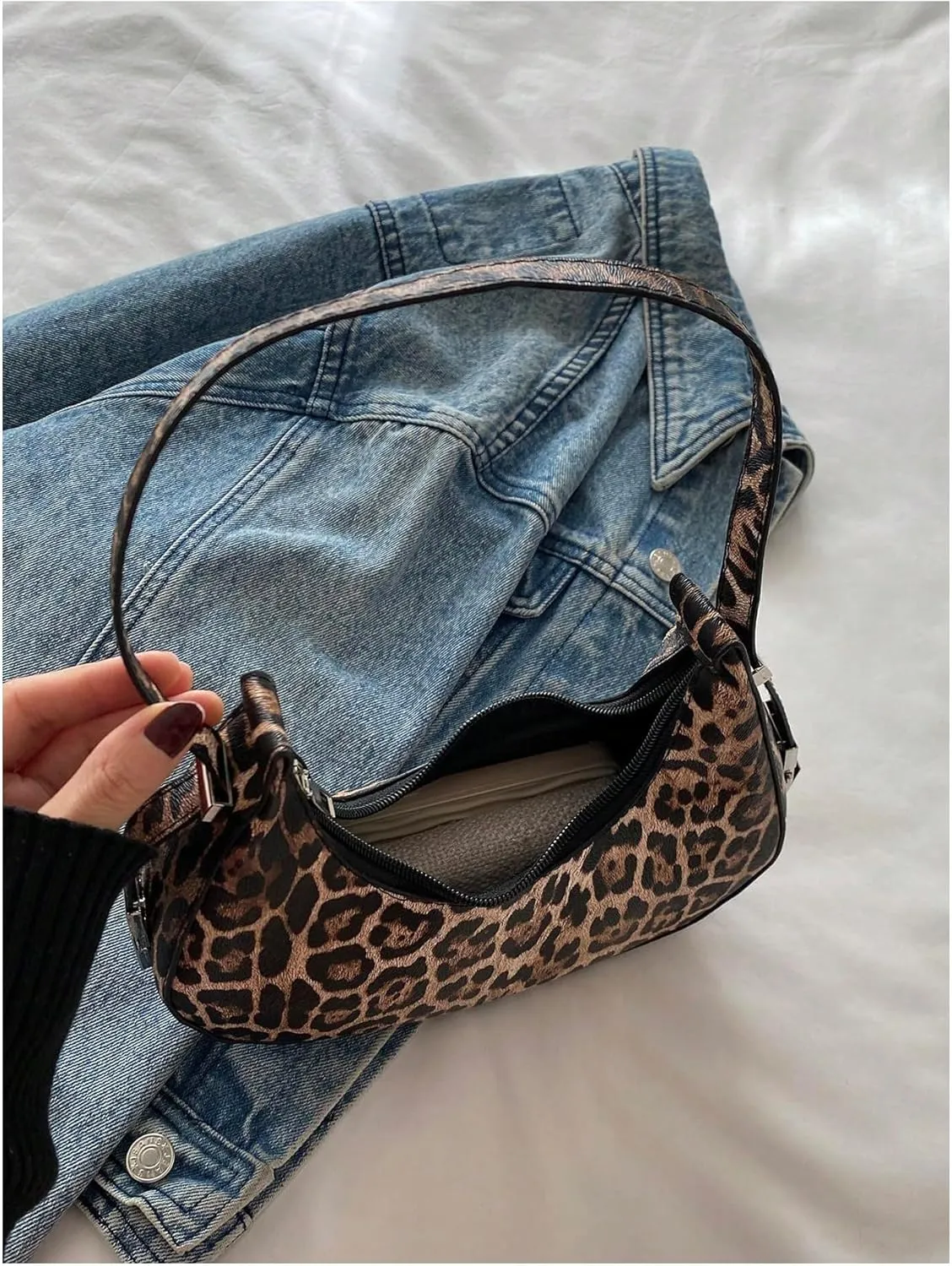 Women's Classic Shoulder Handbag Zip Top Adjustable Strap Clutch Purse Bag Retro Shoulder Tote Handbag