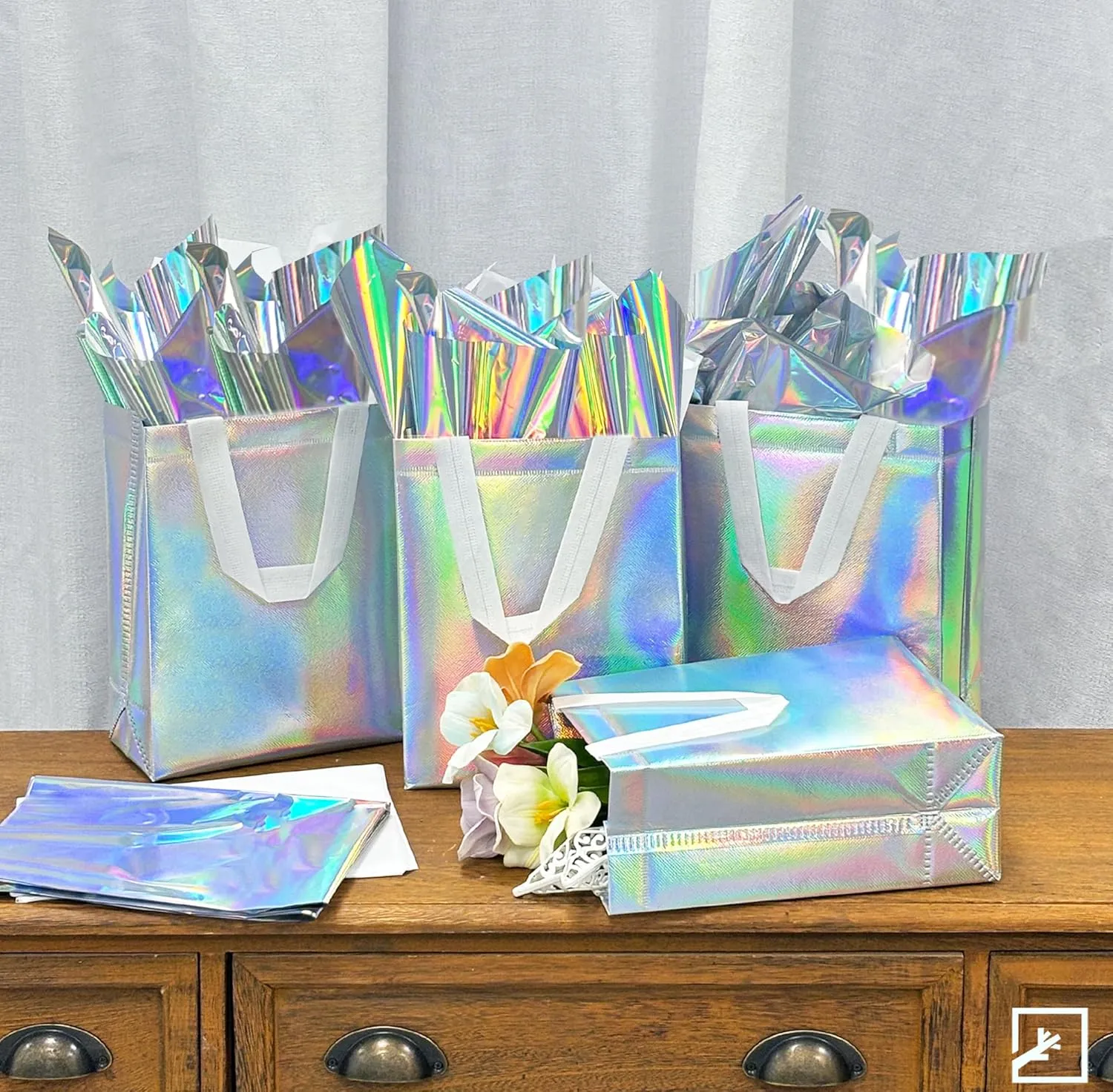 ZIFTY 15 Pcs Gift Bags with Handles Reusable Large Goodie Bags Bulk with 30 Holographic Tissues Non-woven Easter Party Gift Bags for Birthday, Wedding, Holiday Party Favors - 8W x 4L x 10H